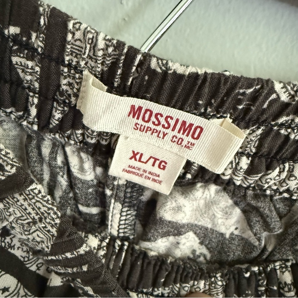 Mossimo Supply Co High Waist Black and White Shorts - Picture 5 of 5
